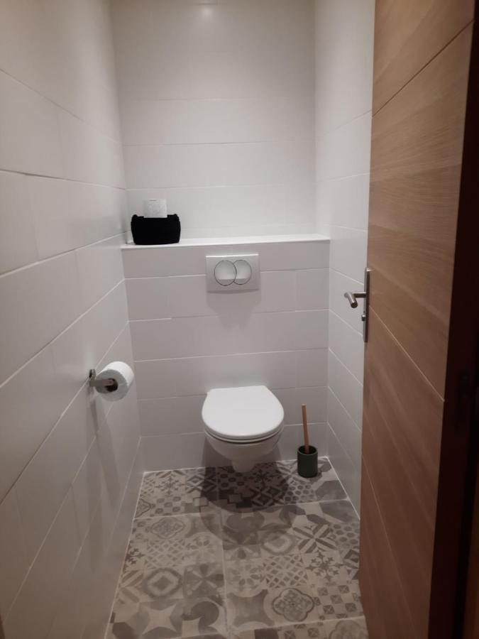 Beautiful Old Town Flat, Near The Beach Nice Bagian luar foto