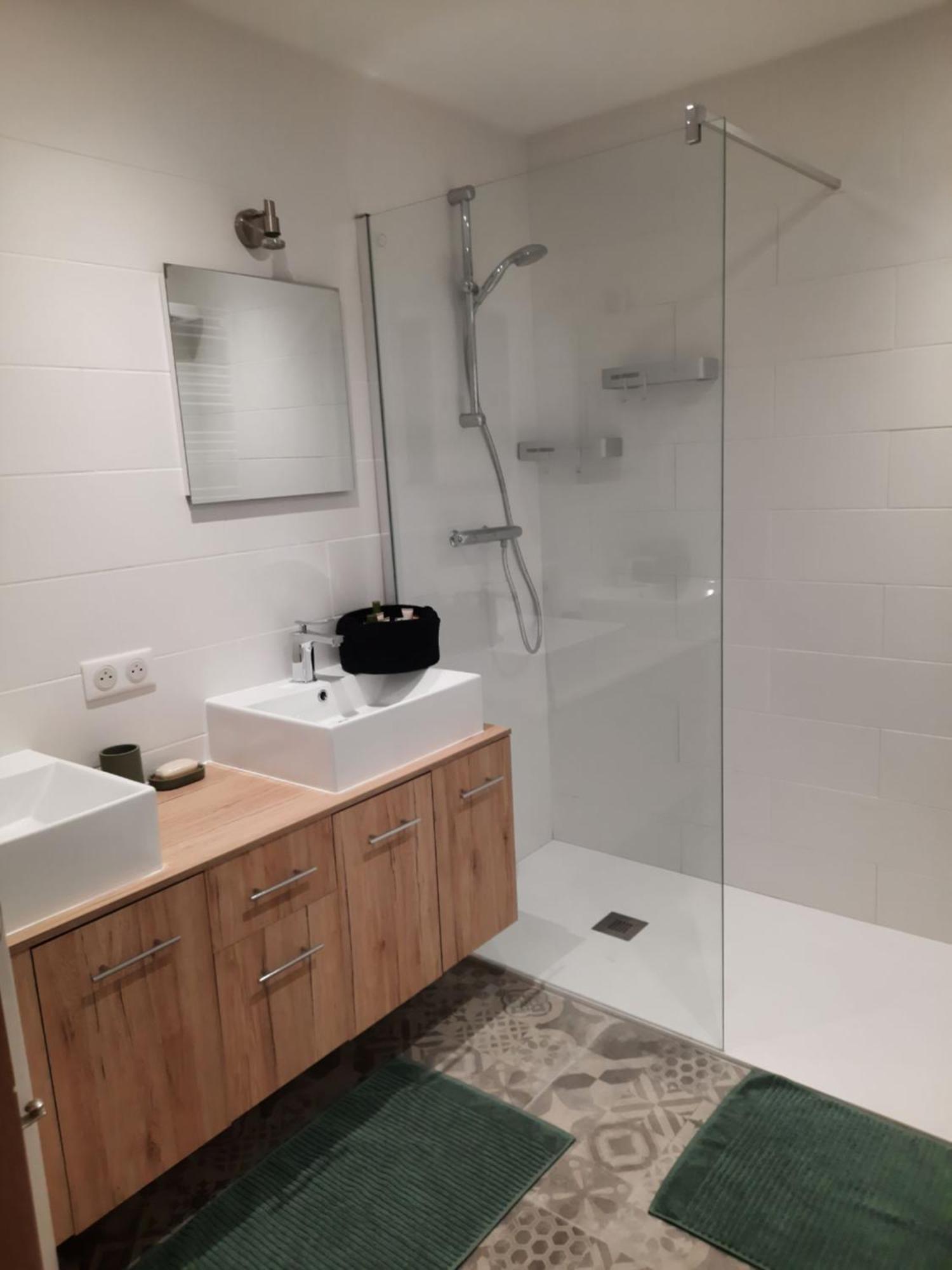 Beautiful Old Town Flat, Near The Beach Nice Bagian luar foto
